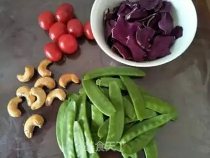 Make Cashew gravy step 0