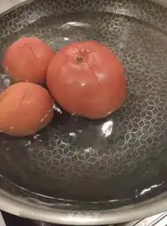 Make Tomato egg varnish step 3