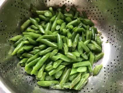 Make The olives and the beans step 2