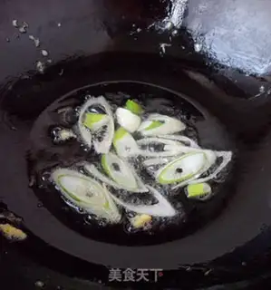 Make Eggs fried step 3