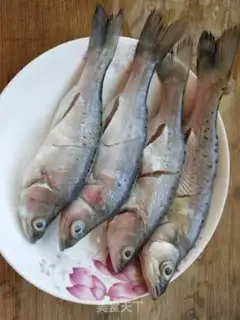 Make Fried bass step 0