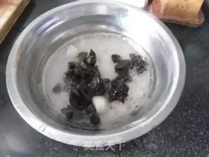 Make The date cake step 4