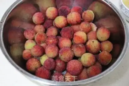 Make Ice cream and plum juice step 2
