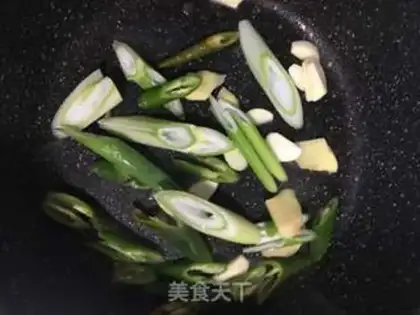 Make Red-fried fish step 2