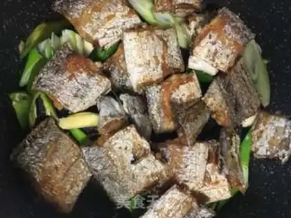 Make Red-fried fish step 3