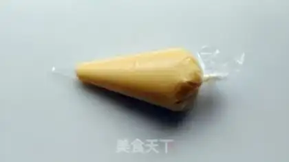Make Cream cream red puff step 9
