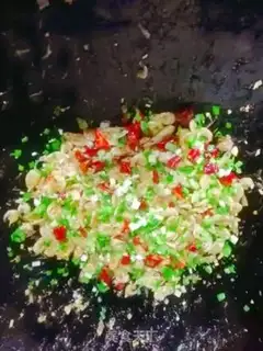 Make Spicy prawn dry step 5