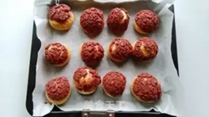 Make Cream cream red puff step 12
