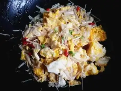 Make Golden fungus fried eggs step 8