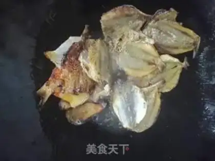 Make Red-burned fish dry step 1