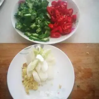 Make Autumn fried eggs step 0