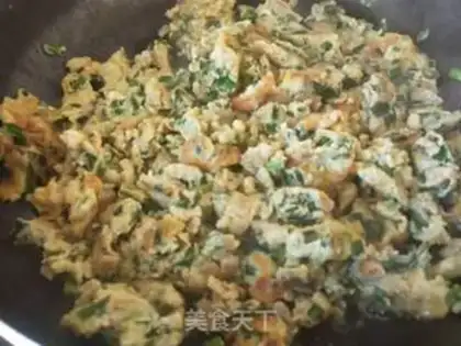 Make Egg shrimp omelet step 6