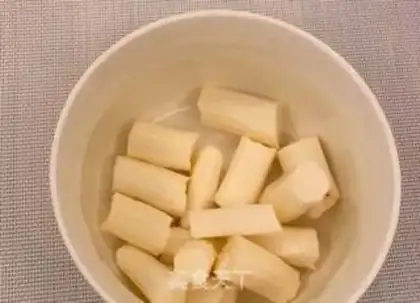 Make Baby ice cream step 0