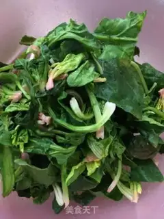 Make Gold-cracking mushroom spinach with sea cucumber step 3