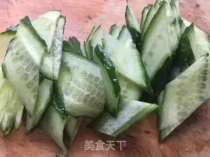 Make Crackers and cucumbers step 2