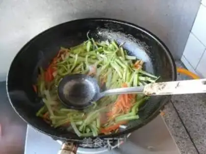 Make Celery carrots step 4