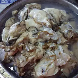 Make A garlic fan step 1