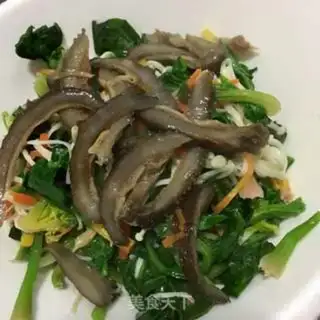 Make Gold-cracking mushroom spinach with sea cucumber step 14
