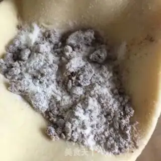 Make Red sugar bag step 13