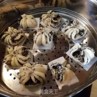 Make Sesame rolls step 17