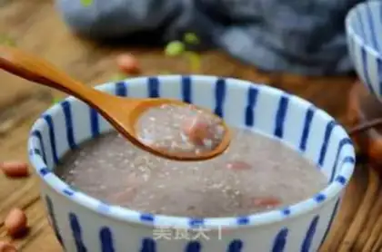 Make Sesame and black rice peanut porridge step 3
