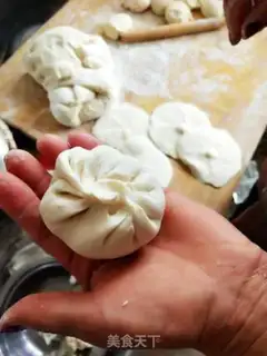 Make walnut buns step 14