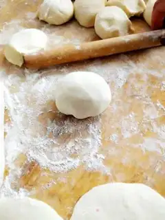 Make walnut buns step 15