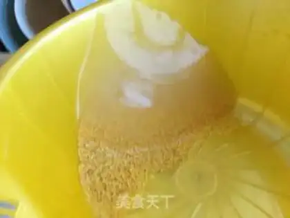 Make Red sugar rice congee step 1
