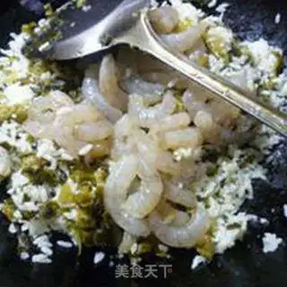 Make Sour shrimp fried rice step 6