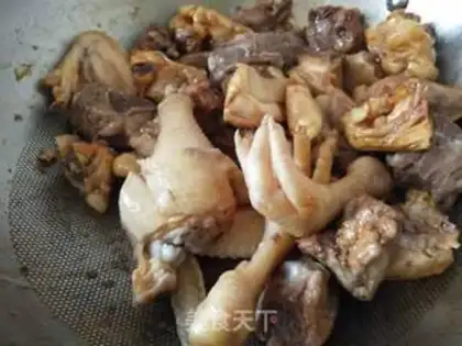 Make Chicken chops, mushrooms step 6
