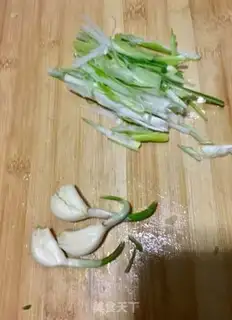 Make The onion fish step 7