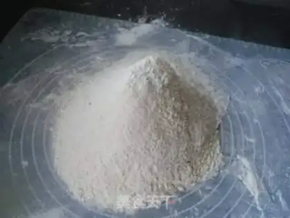Make Rose cookies step 1