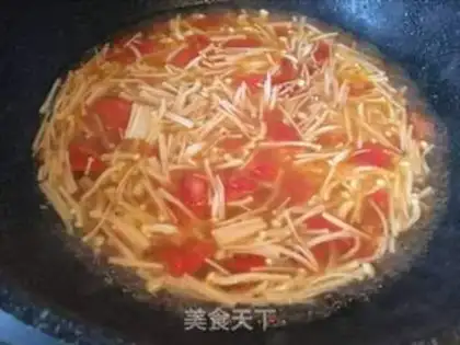 Make Tomato gin and mushroom egg soup step 5