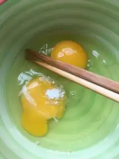Make Banana omelet step 1