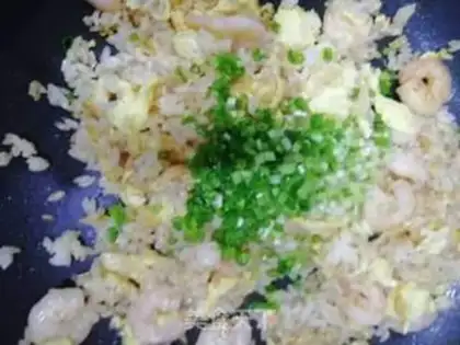 Make Shrimp rice step 6