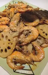 Make Spicy shrimp from a dry pot step 10