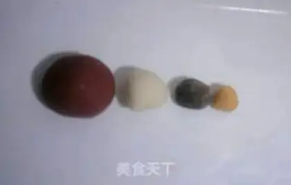 Make Snowman lollipop buns step 6