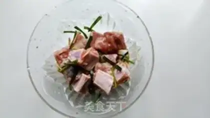 Make Bean evaporated ribs step 1