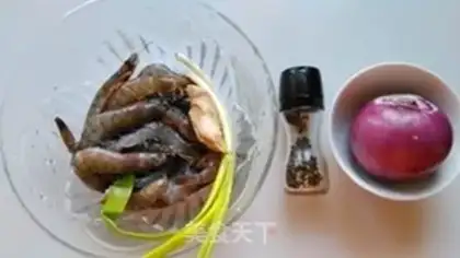 Make Black pepper shrimp step 0