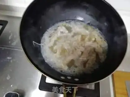 Make A simple sour, fat cow step 5