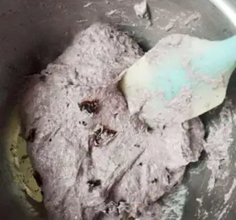 Make Black fragrance step 4