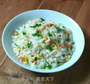 Make Cream pepper and egg fried rice step 5
