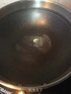 Make Pepper fried pork step 3