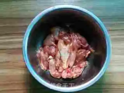 Make Take the chicken roll step 1