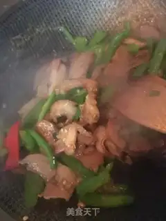 Make Pepper fried pork step 9