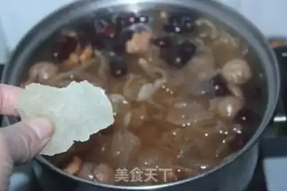 Make The silver spoon of the pecan step 5