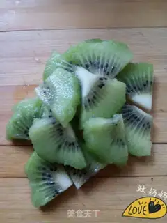Make Big fruit sour milk step 1