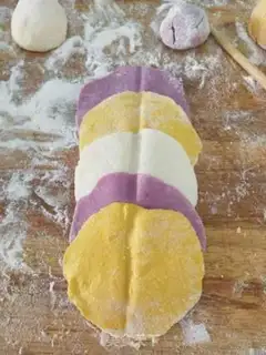 Make Potato pumpkin rose varnish step 5