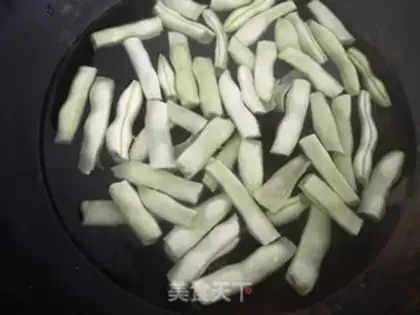 Make Garlic beans step 3