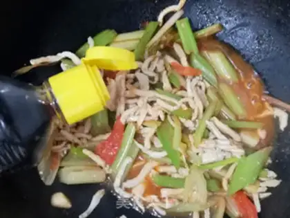 Make Celery chicken gravy step 8